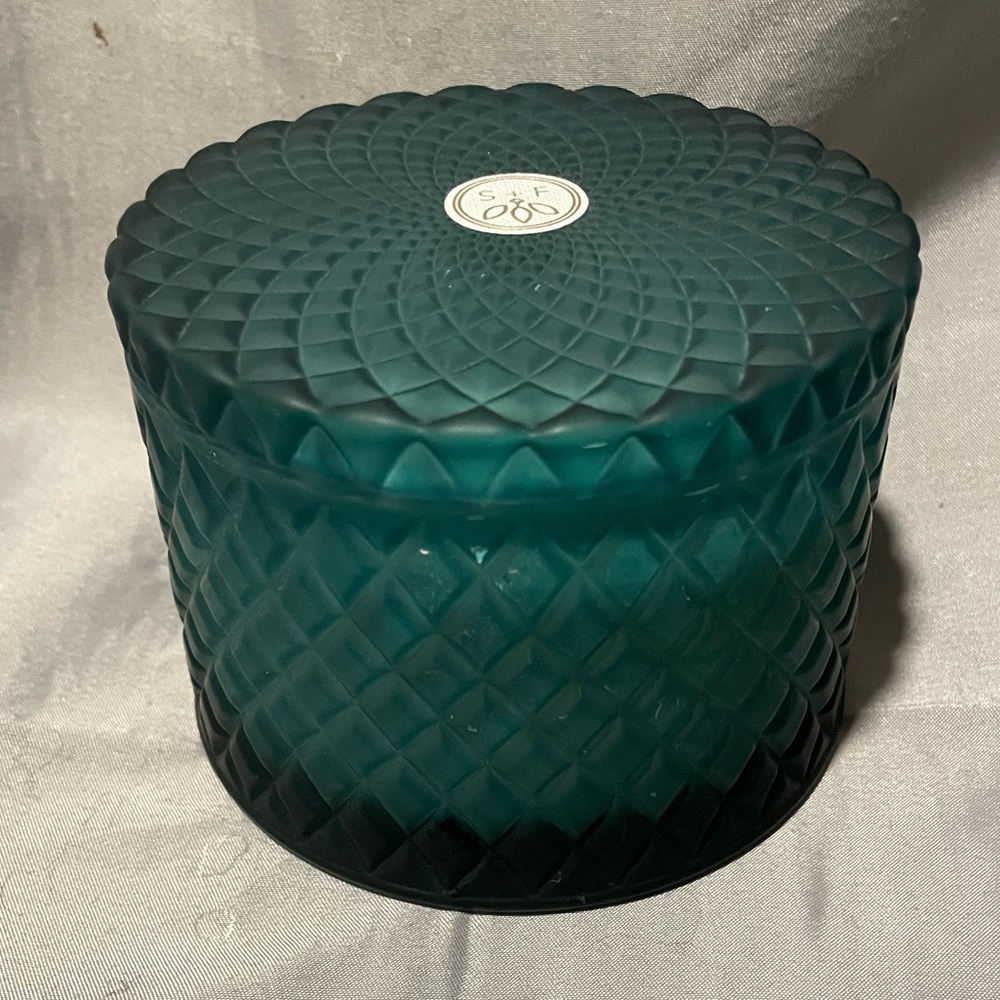 New Emerald Diamond Pattern Glass Candle- Pacific Coast